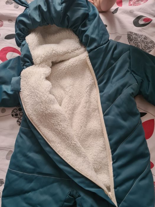 Детские комбинезоны