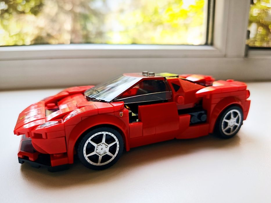 Lego 76895 Ferrari F8 Tributo