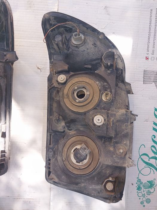 Фары Land Cruiser tlc100