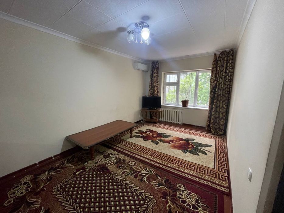 Срочно продается Яккасарой тезекова кучаси 2/2/4 36м2