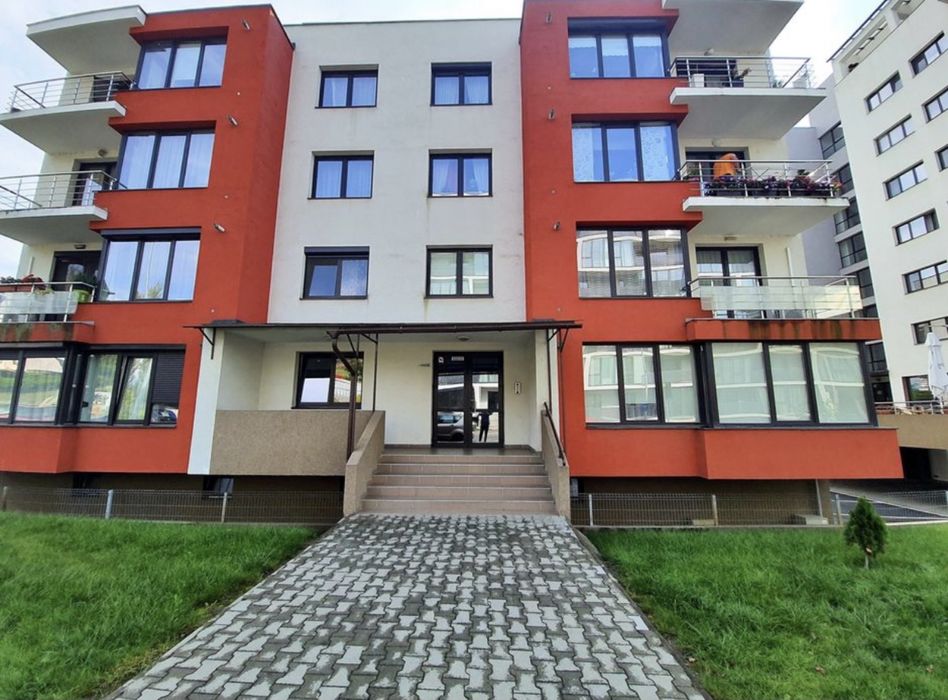 Inchiriez Apartament 2camere Acta Residence