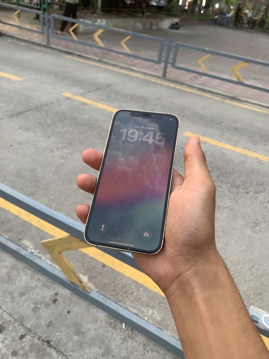 Iphone 12 pro sotlad