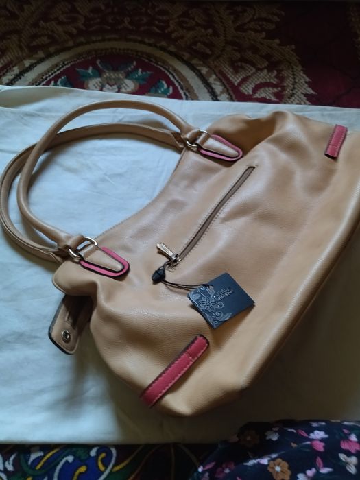 Сумка женская вместительная