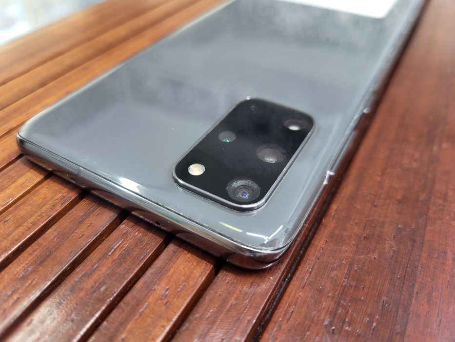 Телефон Samsung S20 plus 8/128gb Реал ломбард