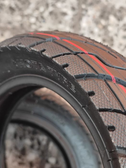 Продавам нови висококачествени гуми за тротинетка размер 80/65-6 за ел