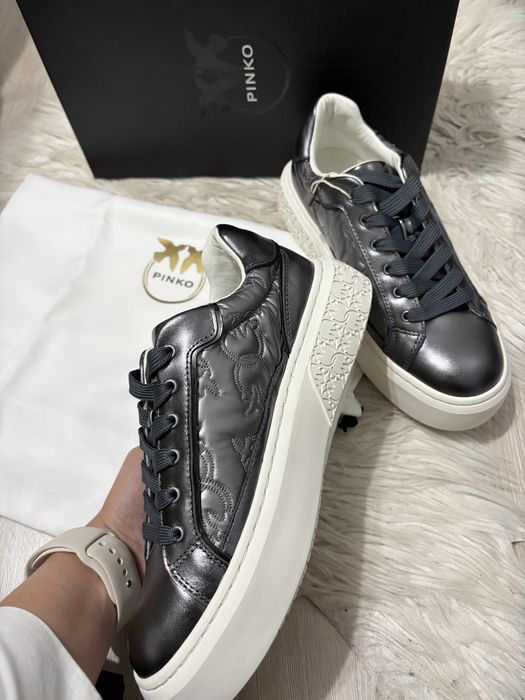 Pinko дамски обувки