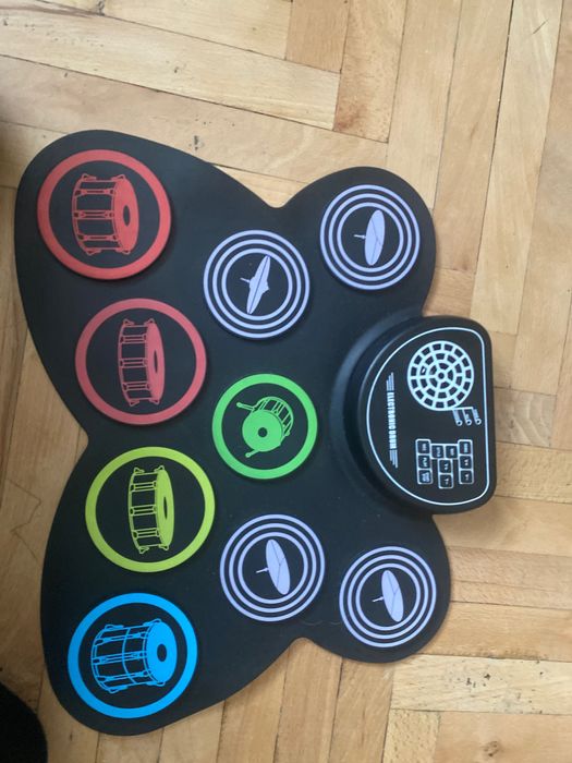 Електрони барабани за деца с педли и палки комплект