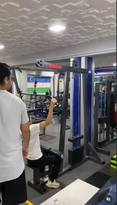 Абонимент в тренажерный зал Top Gym ттз 900,000 годовой