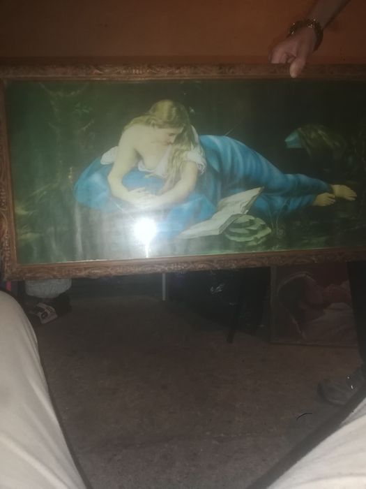 Vând tablou cu 2 femei pictate și cusute