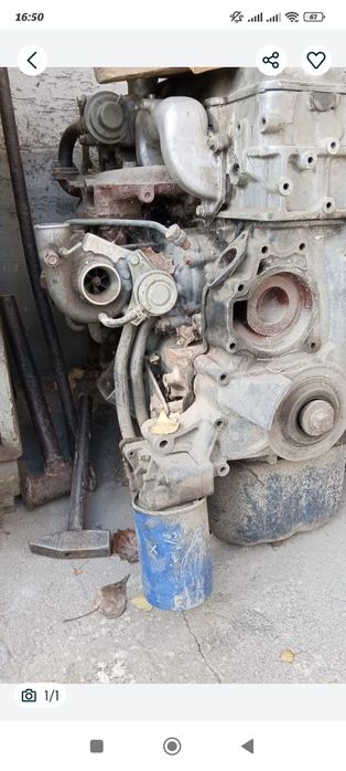 Продам матор на машину Делика