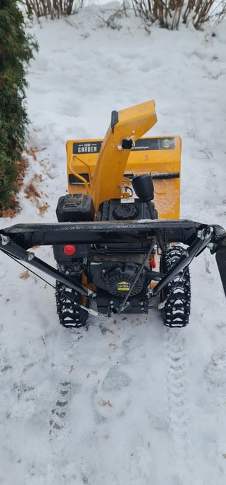 Снегоуборщик бензиновый GARDEN PHG-61