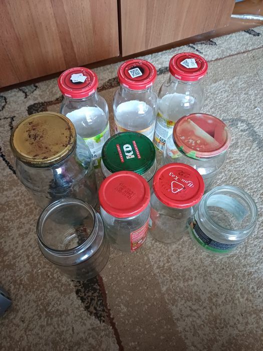 Отдам банки стеклянные