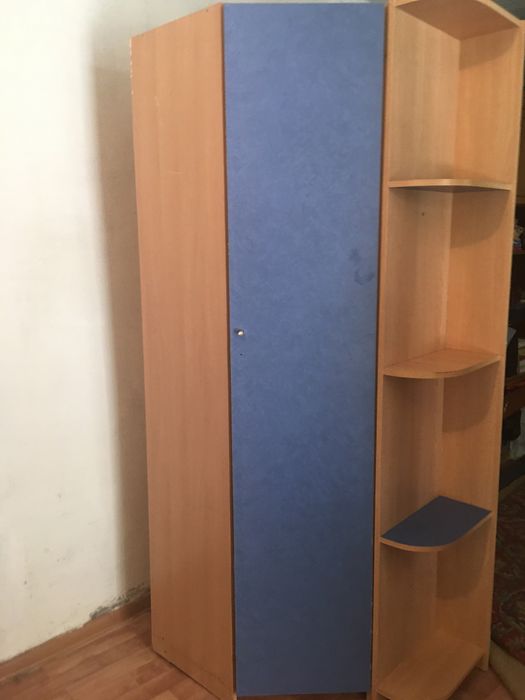 Угловой шкаф с приставкой