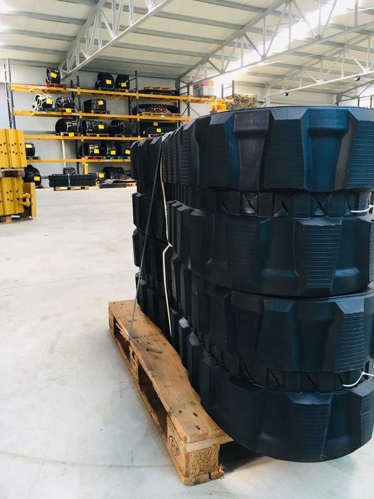 Senila cauciuc miniexcavator 8 tone Takeuchi