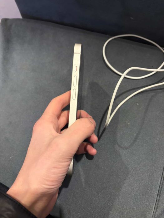 iPhone 13 срочно