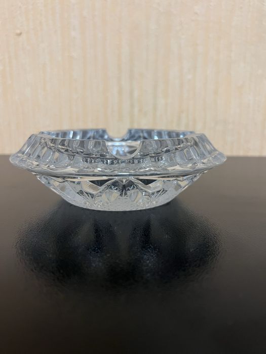 Кристален пепелник за ценители