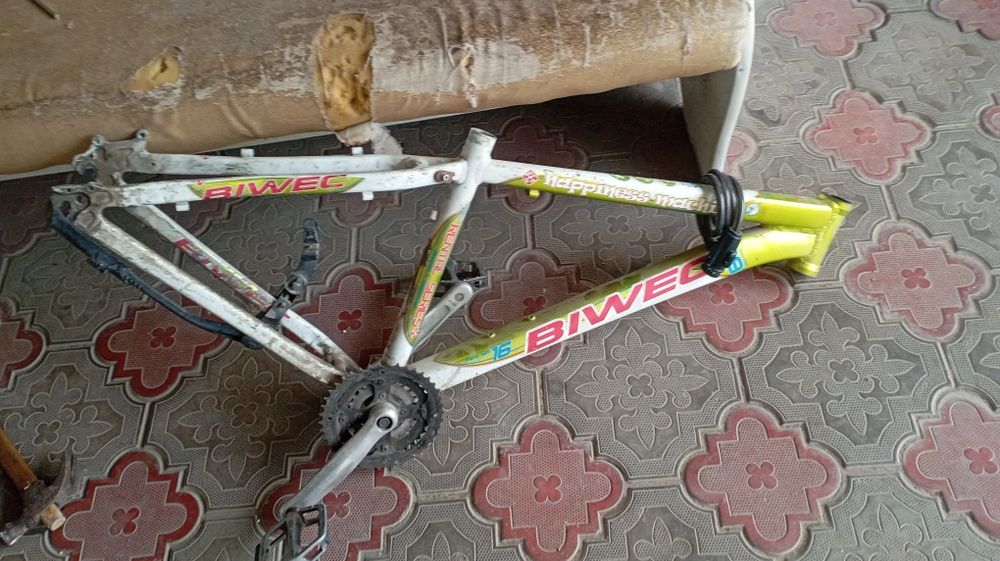 Продаю запчастий для велосипеда