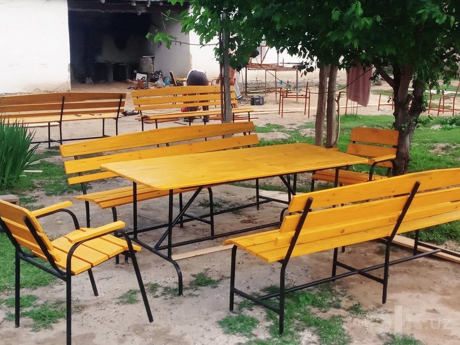 Uy bo'lar uchun Dachinniy sto stullar