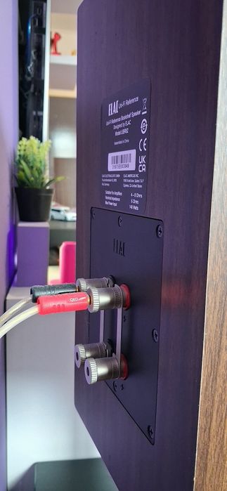 Продават се ELAC Uni-Fi Reference UBR62