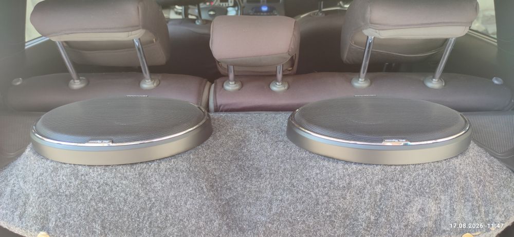 Продаётся колонки для автомобиля Kenwood KFC HQR 7100