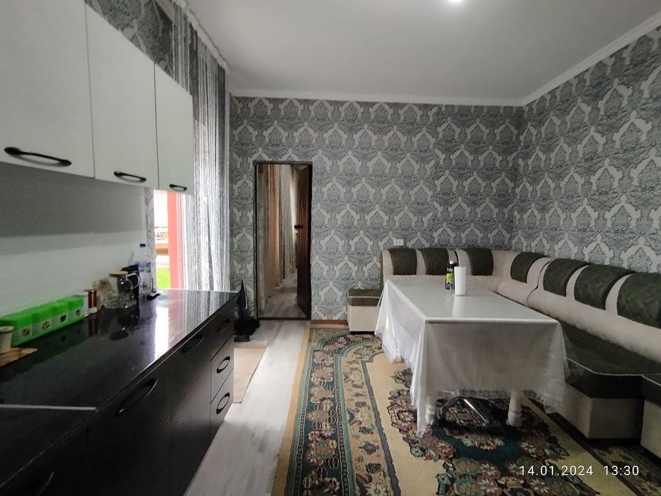 Олмос махаллада 3 сотх 4 хонали ховли сотилади