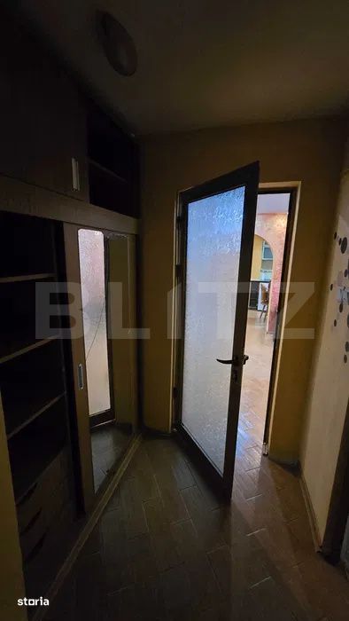 Apartament 2 camere, 75 mp, zona Podul Ros