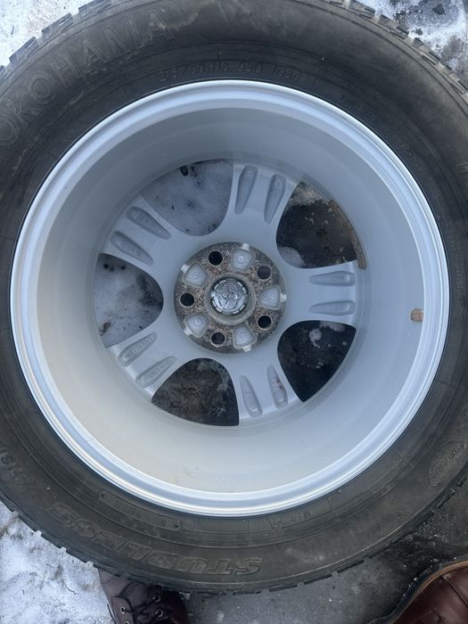 Р16 Тойота оригинал без шин