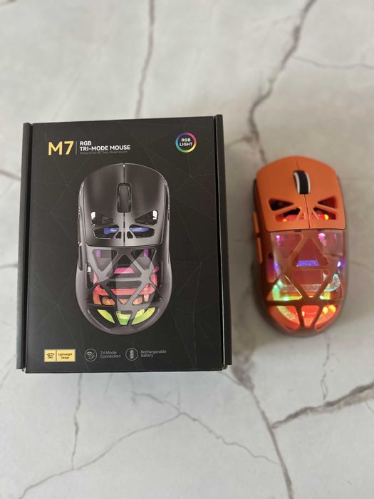 Игровая трёхрежимная мышь M7