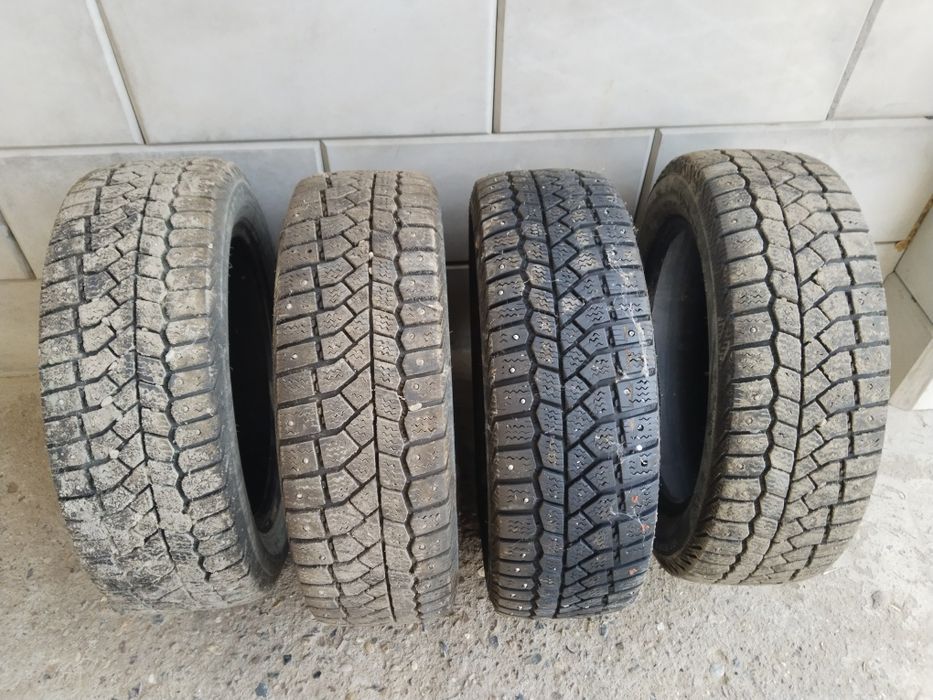 Продам зимние шины
