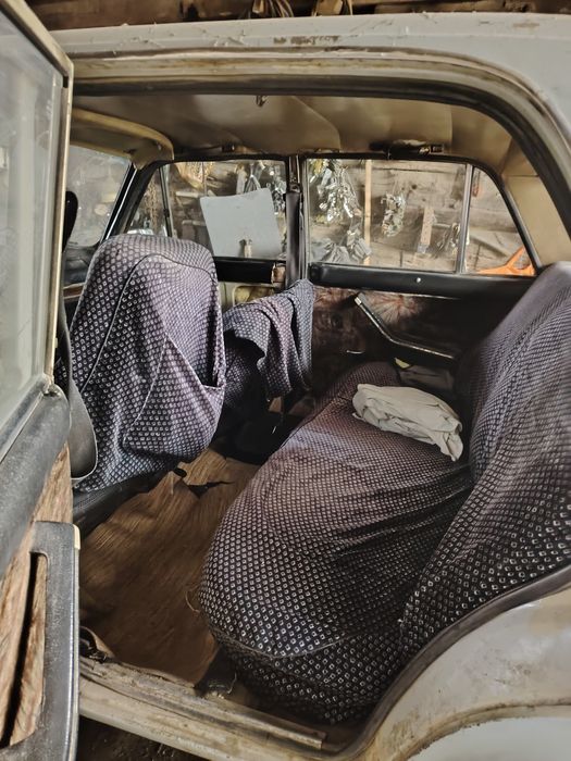 Ваз-жигули 2103.