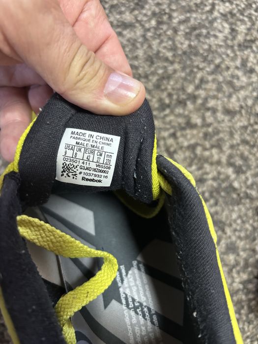 Оригинални маратонки Reebok-EA7