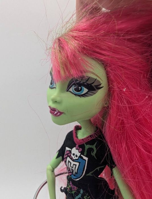 Венера Monster high