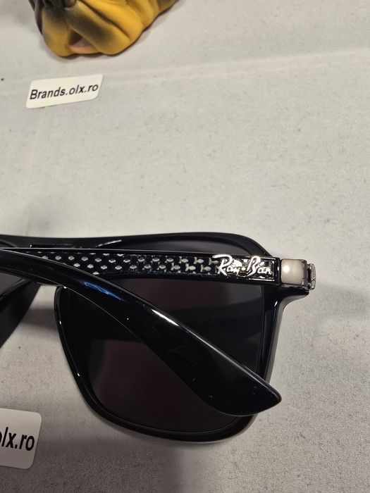 Ochelari de soare polarizati Ray-Ban RB4181, Black, Made in Italy