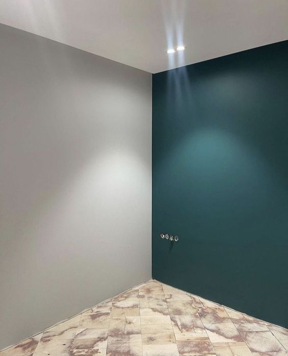 Покраска стен и потолков