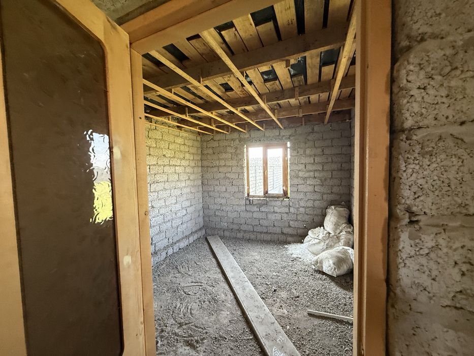 Dacha sotiladi 30 sotix