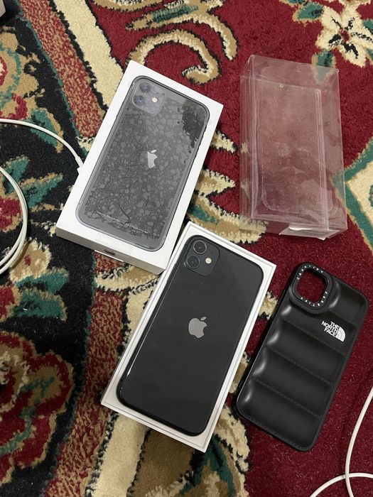 Прадается айфон 11