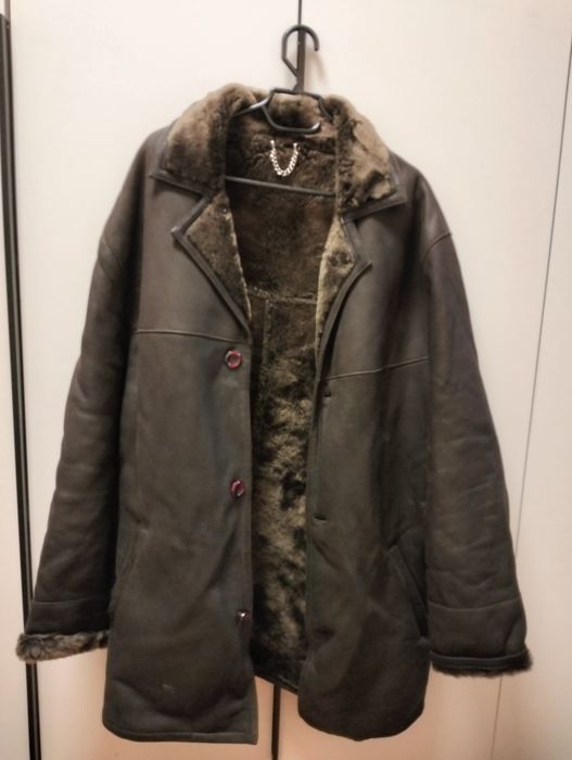 Кожаная зимняя дубленка