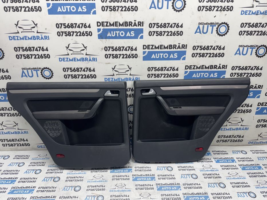 fete usi fata spate  touran