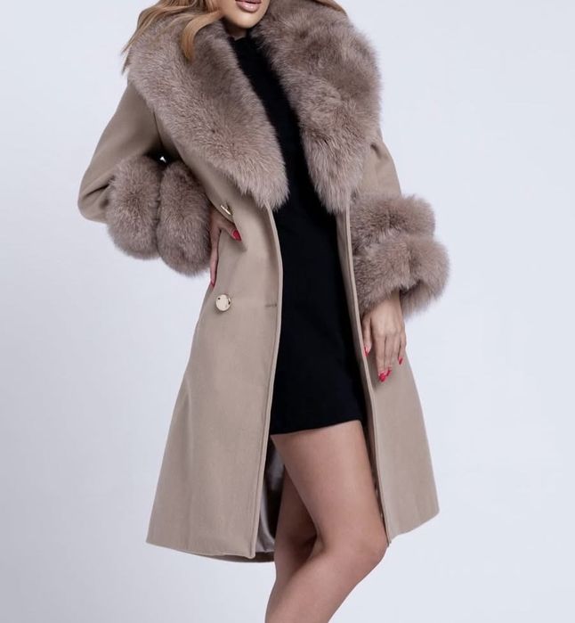 Луксозни дамси палта