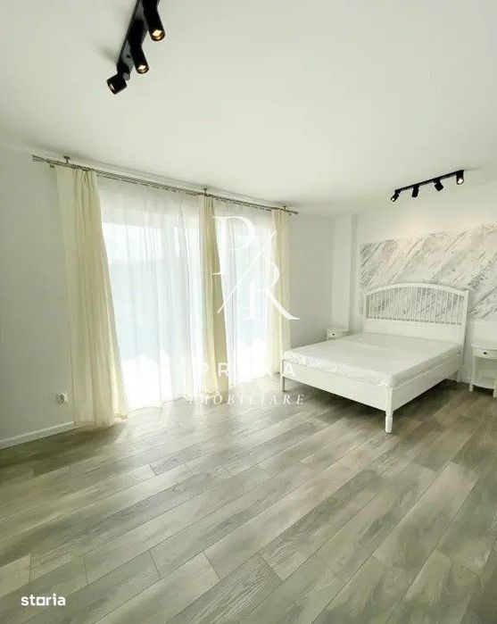 Apartament 1 camere, 38mp, parcare, LIFT, mobilat complet, zona Teilor