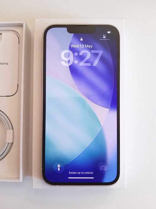 iPhone 13 - (128GB - Starlight / Бял) - Отличен