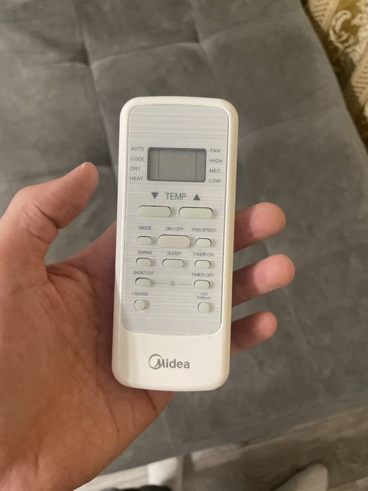 Продам кондиционер напольный 36 кв