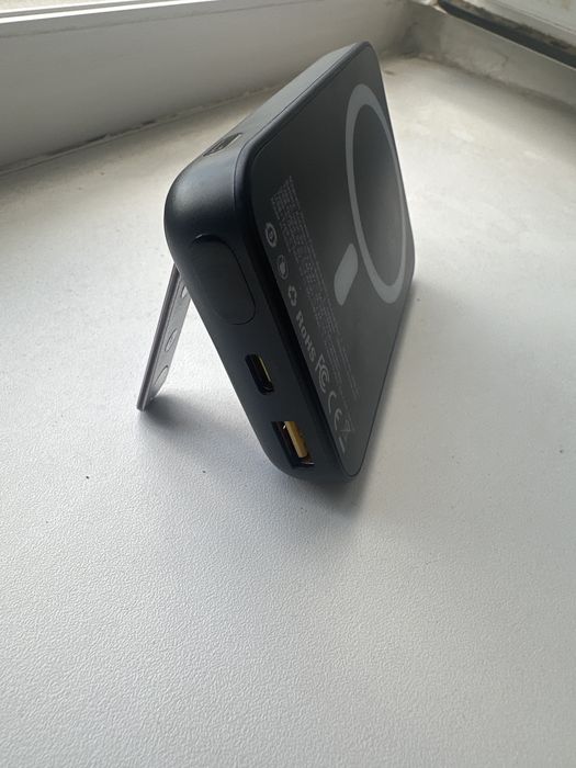 MagSafe повербанк NITU 10000 мач