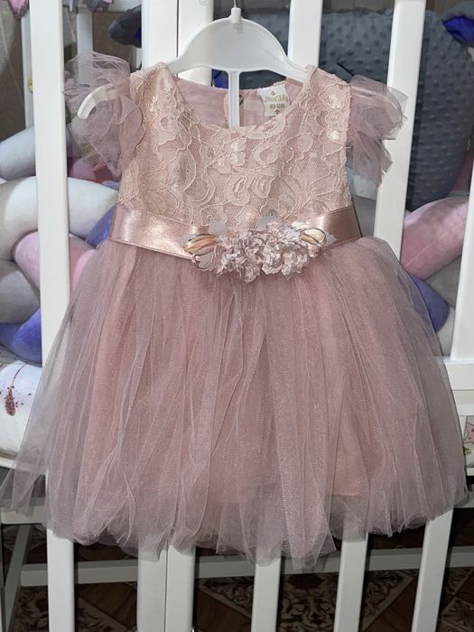 Продам платья для девочки