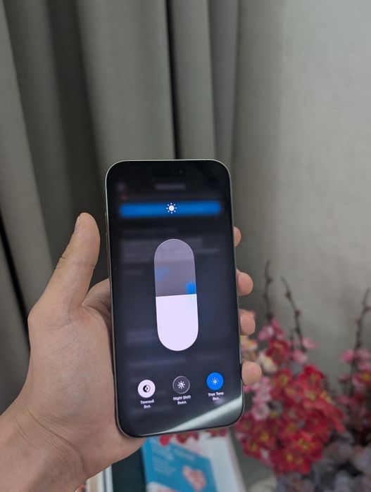 Iphone 16 Pro Max с дефектом