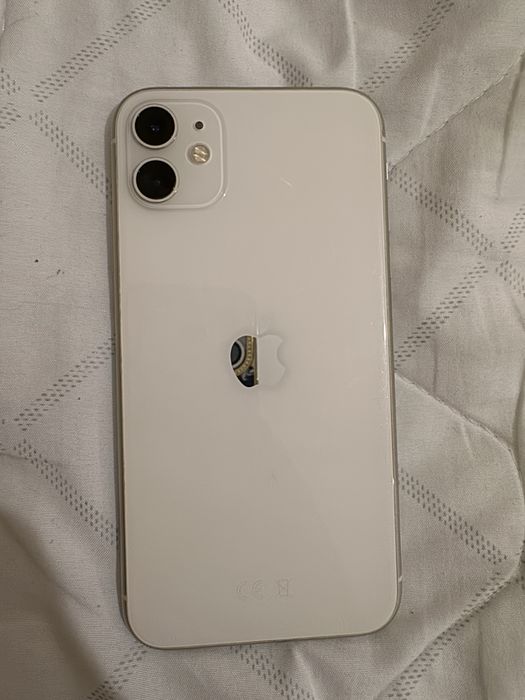 Iphone 11 продам на запчасти