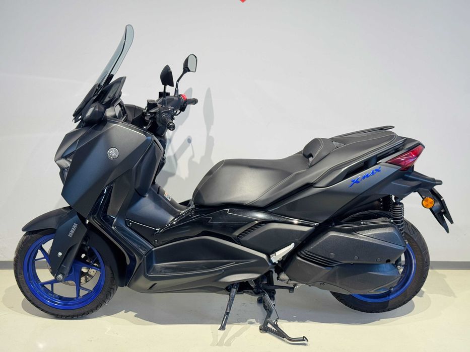 Scuter Yamaha X-max 300