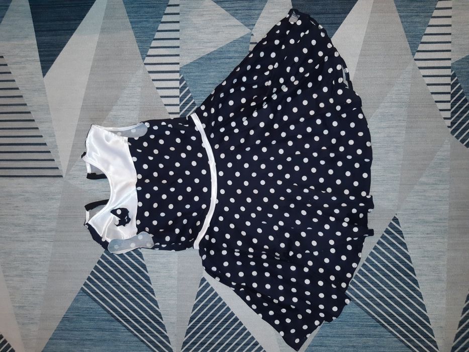 Продам детские платья