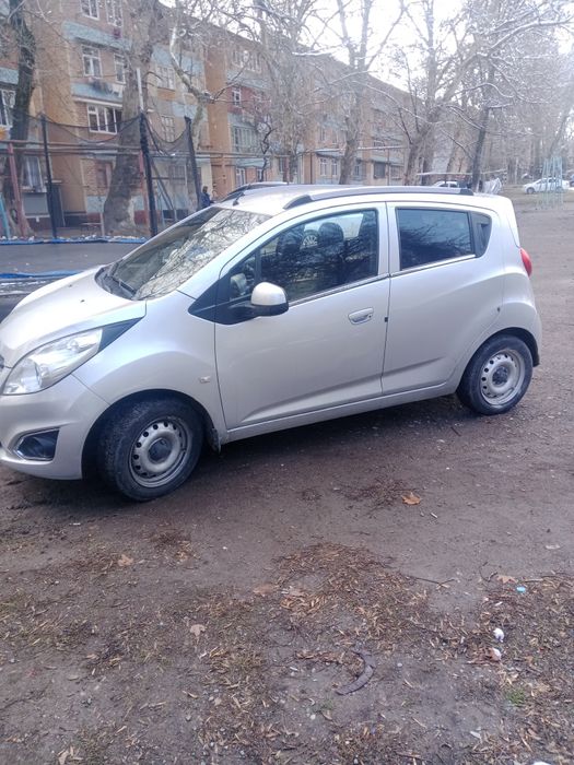 Срочно продается Спарк кота мотор