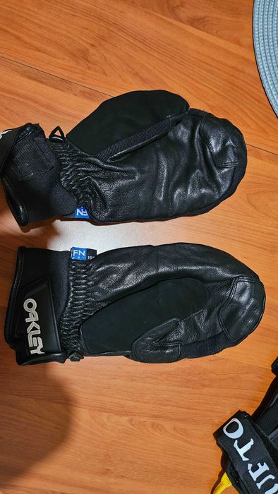 Mănuși Snowboard / Schi Oakley Factory Winter Mittens - Piele, 15K Marimea L